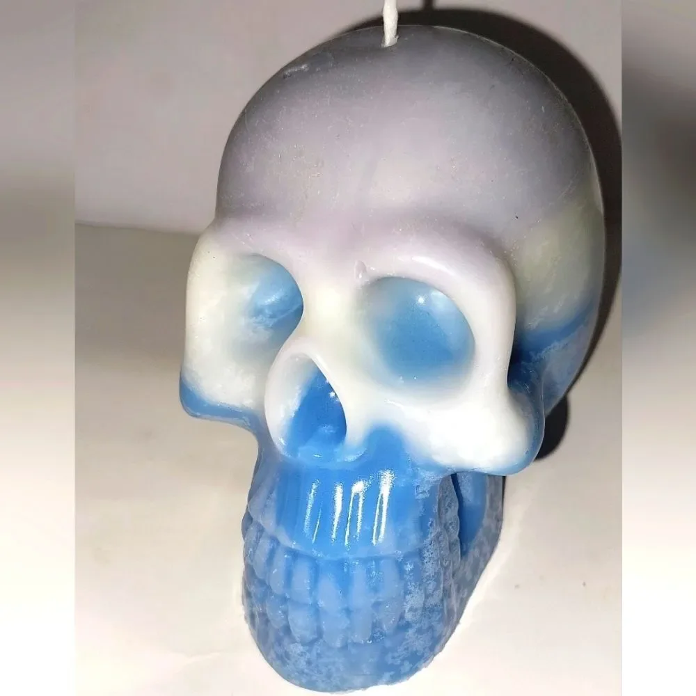 Hand crafted limited edition from our raging skull candle collection